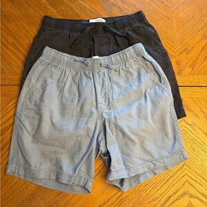 Old Navy Men's Dual Pack Black and Blue/Gray Athletic Shorts
